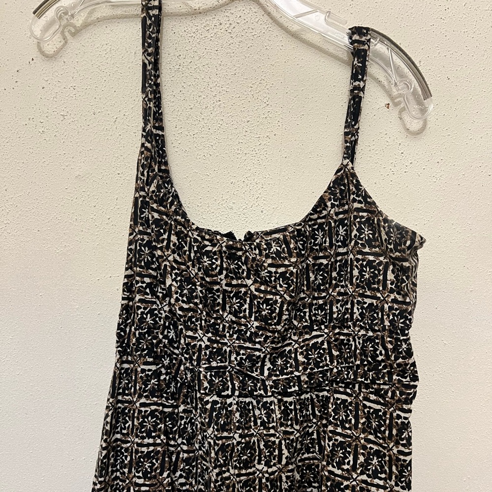 Sleeveless summer dress